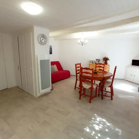Le De La Placette - Coeur De Village Holiday home *