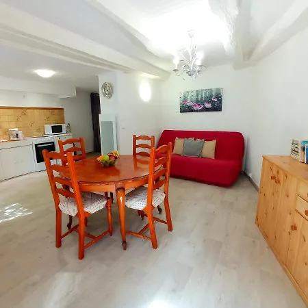 Le De La Placette - Coeur De Village Holiday home *